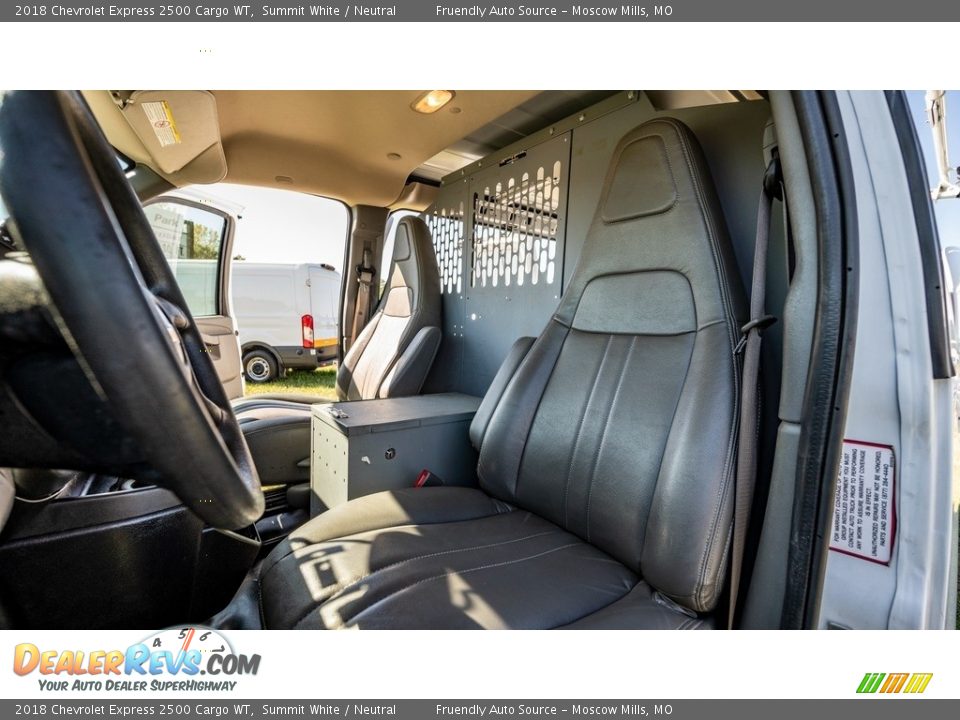 2018 Chevrolet Express 2500 Cargo WT Summit White / Neutral Photo #16