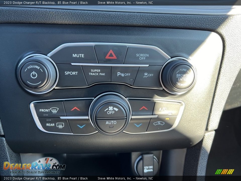 Controls of 2023 Dodge Charger R/T Blacktop Photo #24