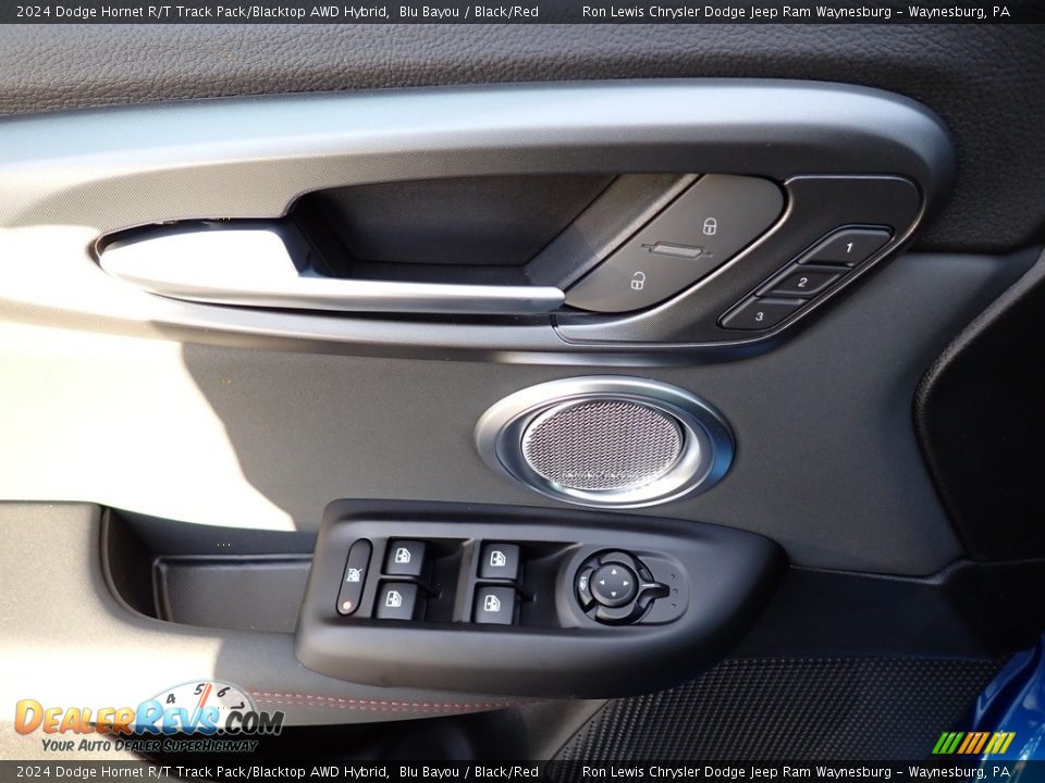 Door Panel of 2024 Dodge Hornet R/T Track Pack/Blacktop AWD Hybrid Photo #14