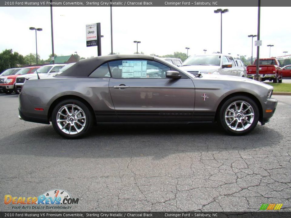 2010 Ford Mustang V6 Premium Convertible Sterling Grey Metallic / Charcoal Black Photo #2