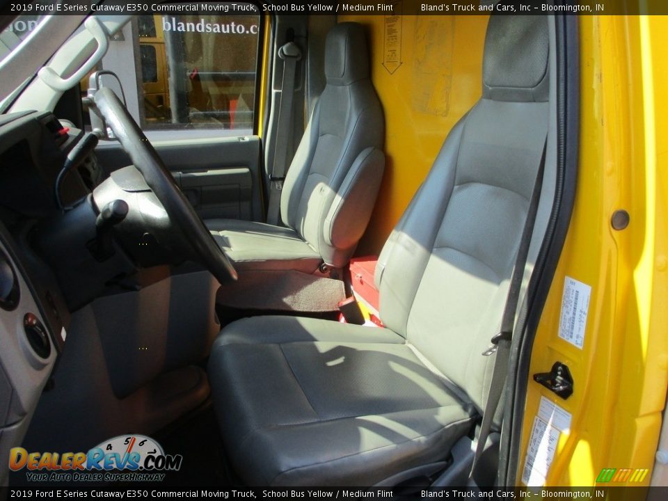 2019 Ford E Series Cutaway E350 Commercial Moving Truck School Bus Yellow / Medium Flint Photo #15