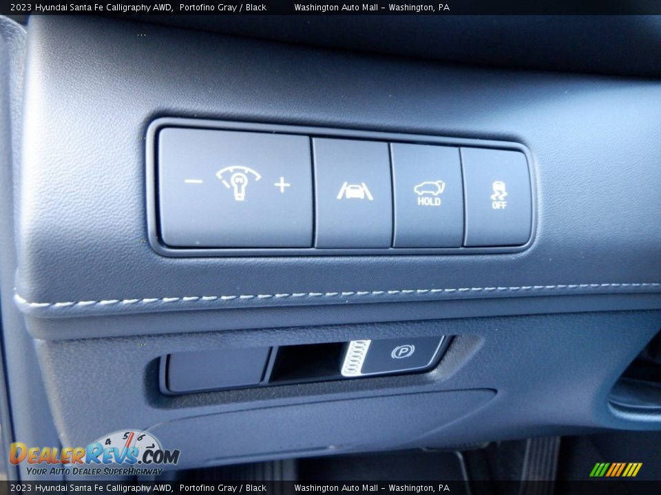 Controls of 2023 Hyundai Santa Fe Calligraphy AWD Photo #11