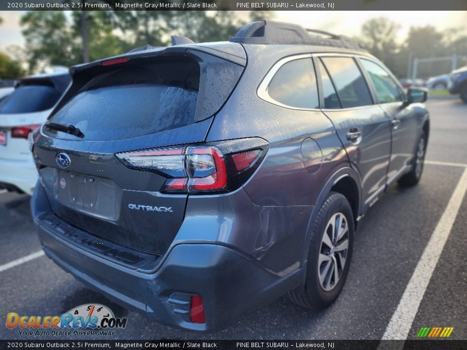 2020 Subaru Outback 2.5i Premium Magnetite Gray Metallic / Slate Black Photo #3