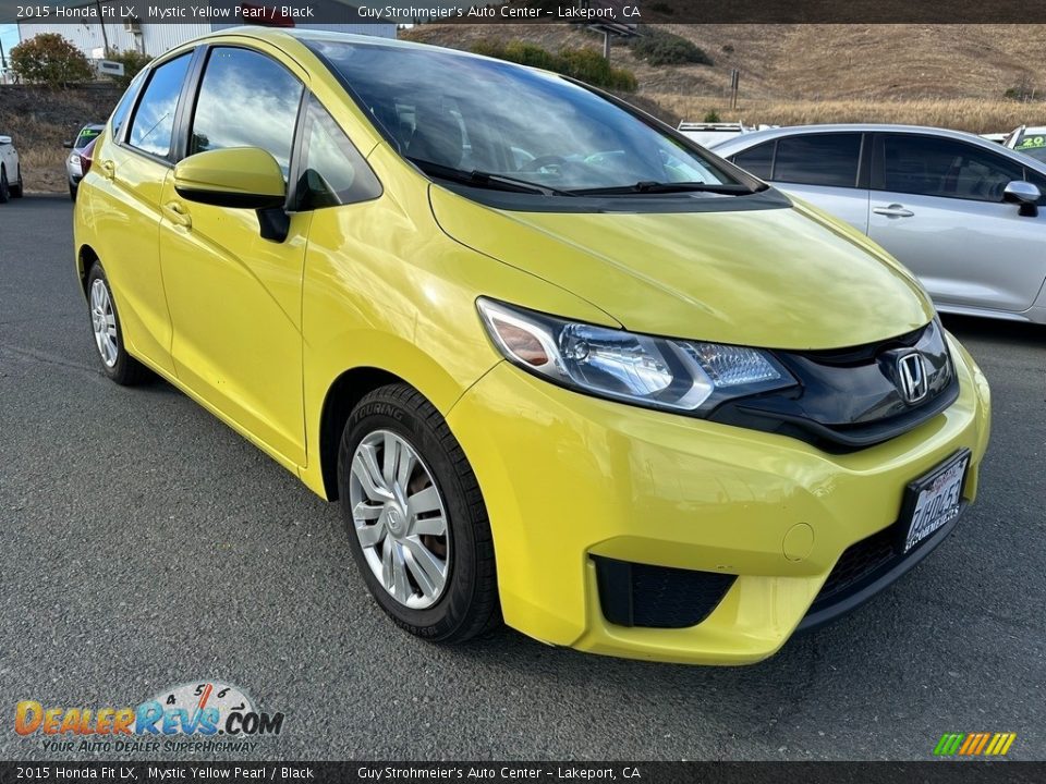 Front 3/4 View of 2015 Honda Fit LX Photo #1