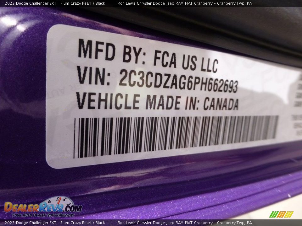 2023 Dodge Challenger SXT Plum Crazy Pearl / Black Photo #18