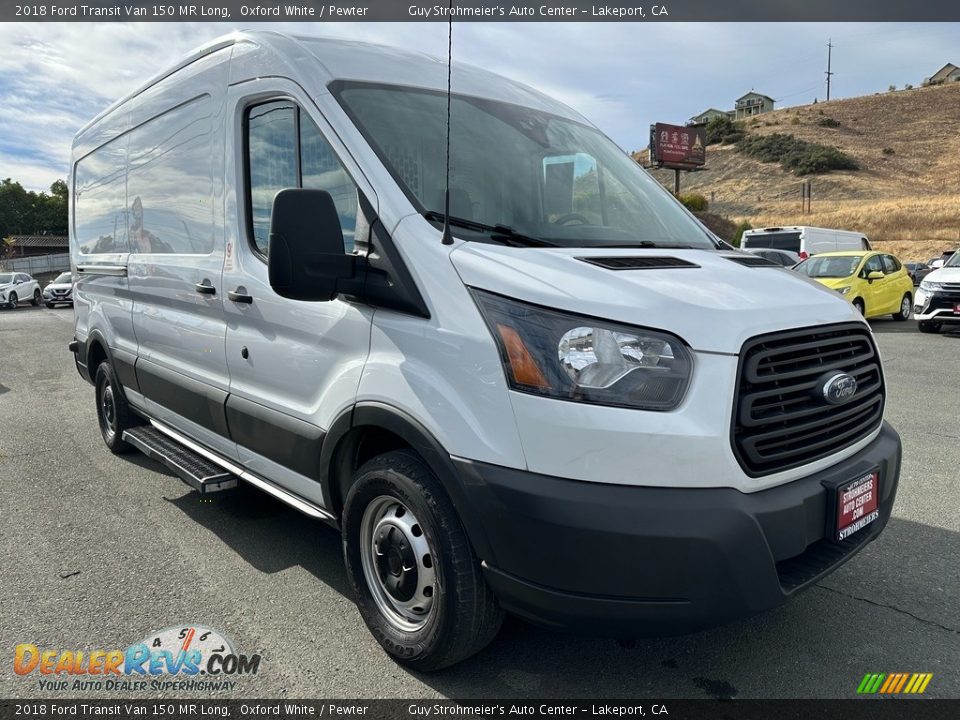 Front 3/4 View of 2018 Ford Transit Van 150 MR Long Photo #1