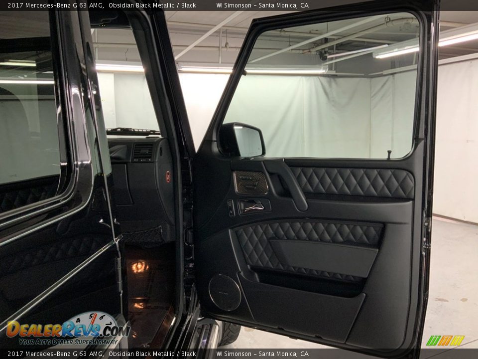 Door Panel of 2017 Mercedes-Benz G 63 AMG Photo #31