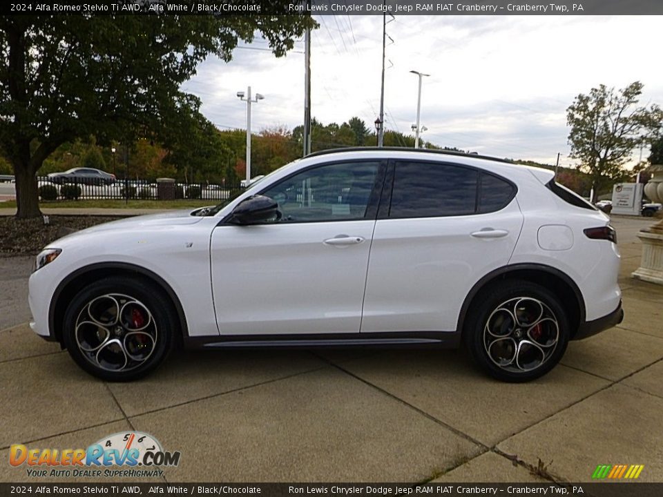 Alfa White 2024 Alfa Romeo Stelvio Ti AWD Photo #2