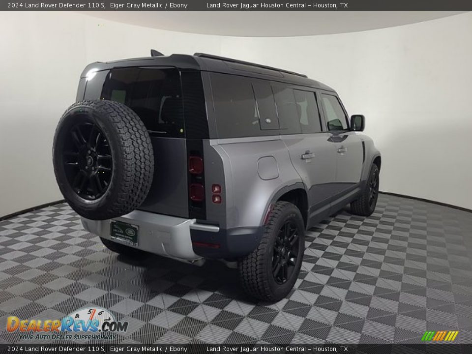 2024 Land Rover Defender 110 S Eiger Gray Metallic / Ebony Photo #2