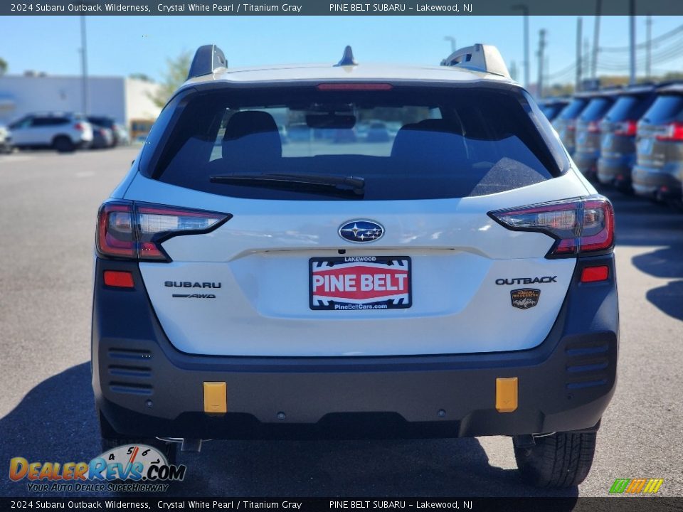 2024 Subaru Outback Wilderness Crystal White Pearl / Titanium Gray Photo #5