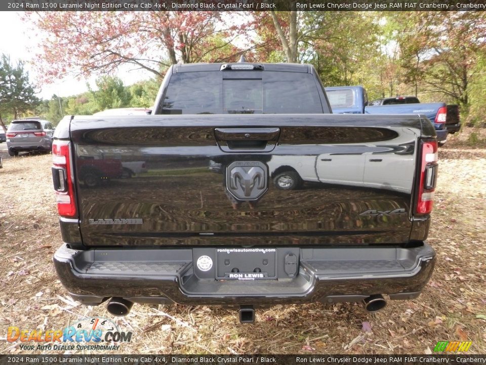 2024 Ram 1500 Laramie Night Edition Crew Cab 4x4 Diamond Black Crystal Pearl / Black Photo #3