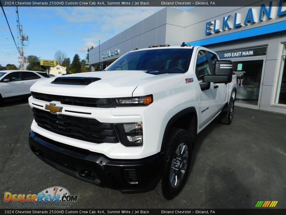 2024 Chevrolet Silverado 2500HD Custom Crew Cab 4x4 Summit White / Jet Black Photo #3