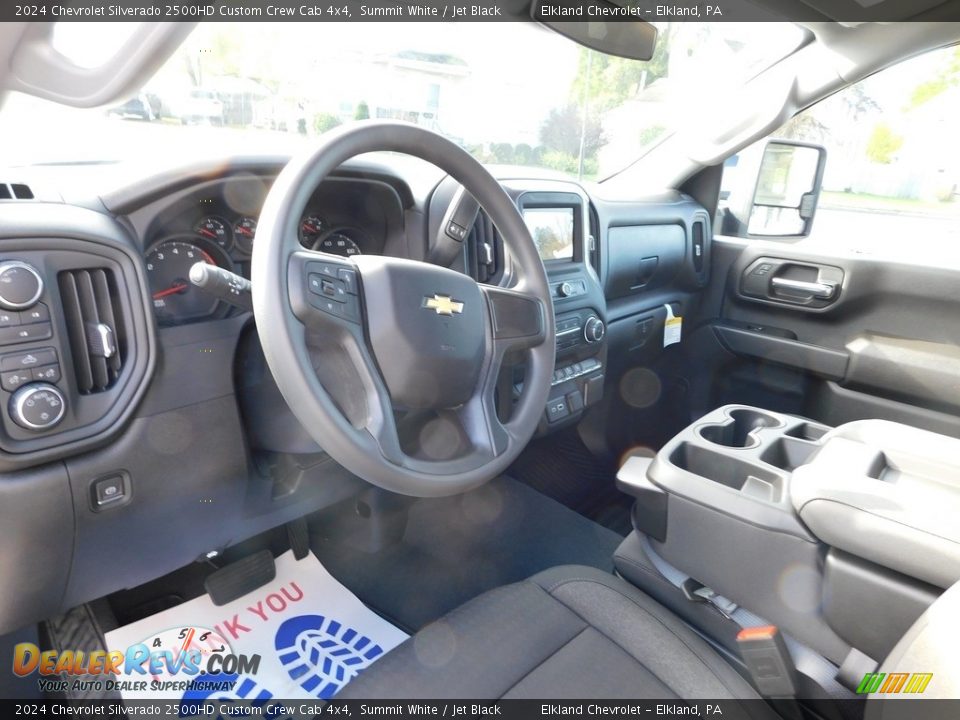 2024 Chevrolet Silverado 2500HD Custom Crew Cab 4x4 Summit White / Jet Black Photo #19