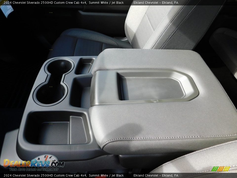 2024 Chevrolet Silverado 2500HD Custom Crew Cab 4x4 Summit White / Jet Black Photo #34