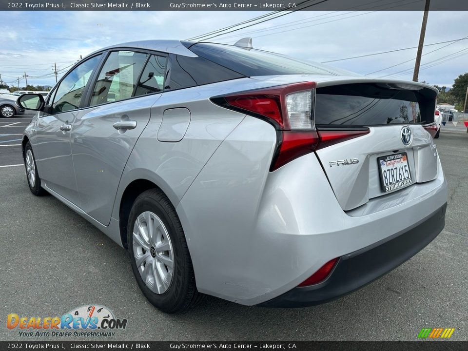 2022 Toyota Prius L Classic Silver Metallic / Black Photo #4