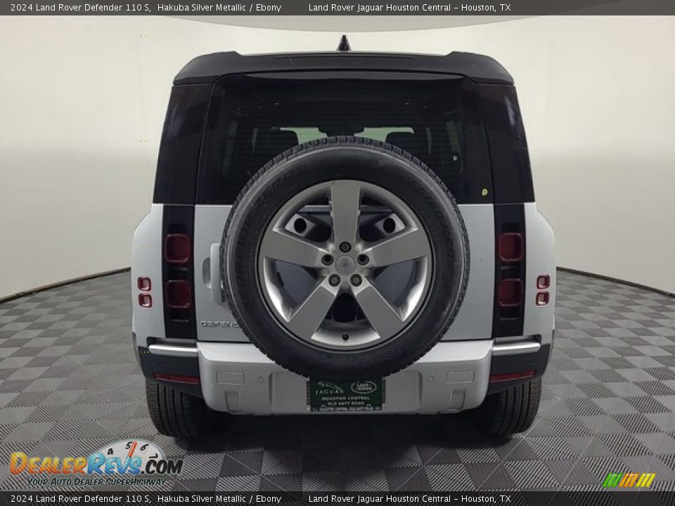 2024 Land Rover Defender 110 S Wheel Photo #7