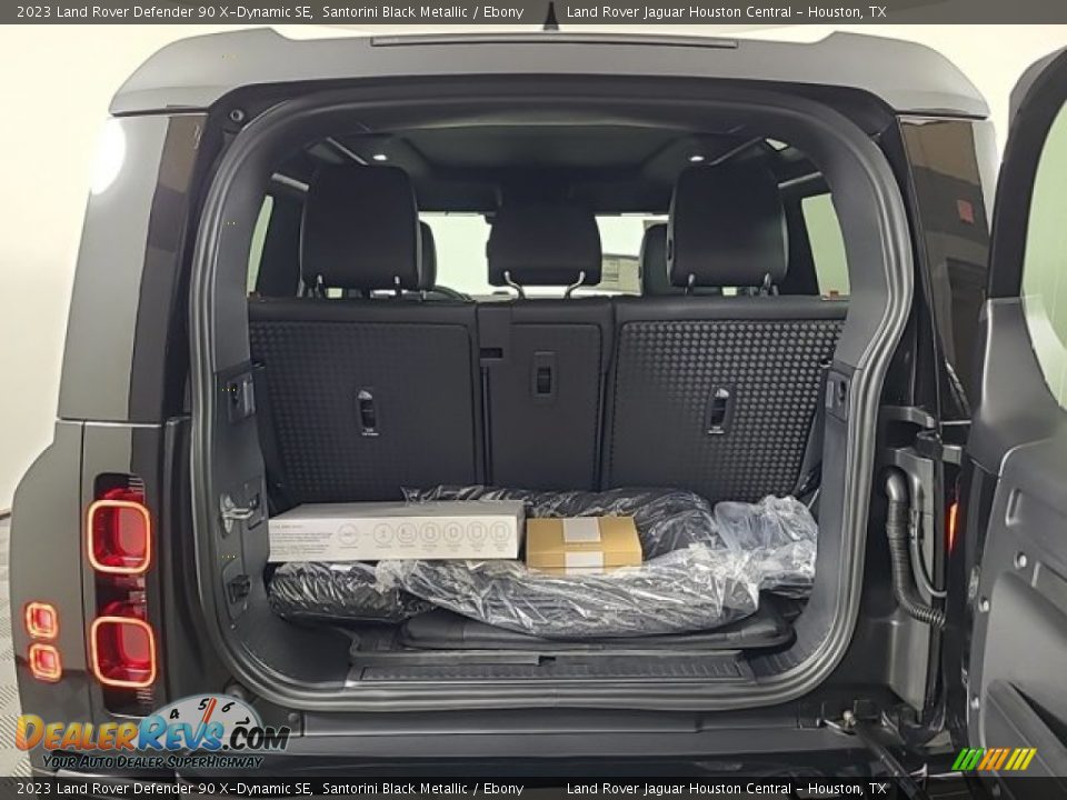 2023 Land Rover Defender 90 X-Dynamic SE Trunk Photo #22