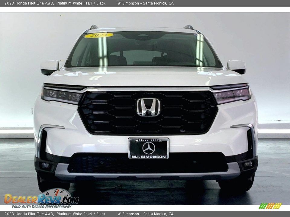 2023 Honda Pilot Elite AWD Platinum White Pearl / Black Photo #2