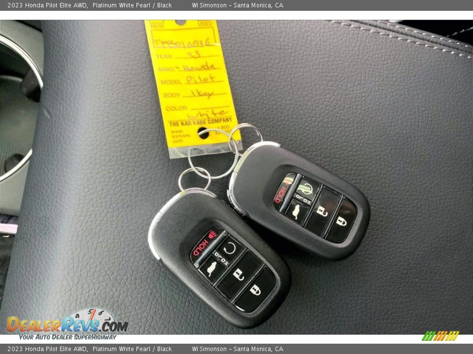 Keys of 2023 Honda Pilot Elite AWD Photo #11