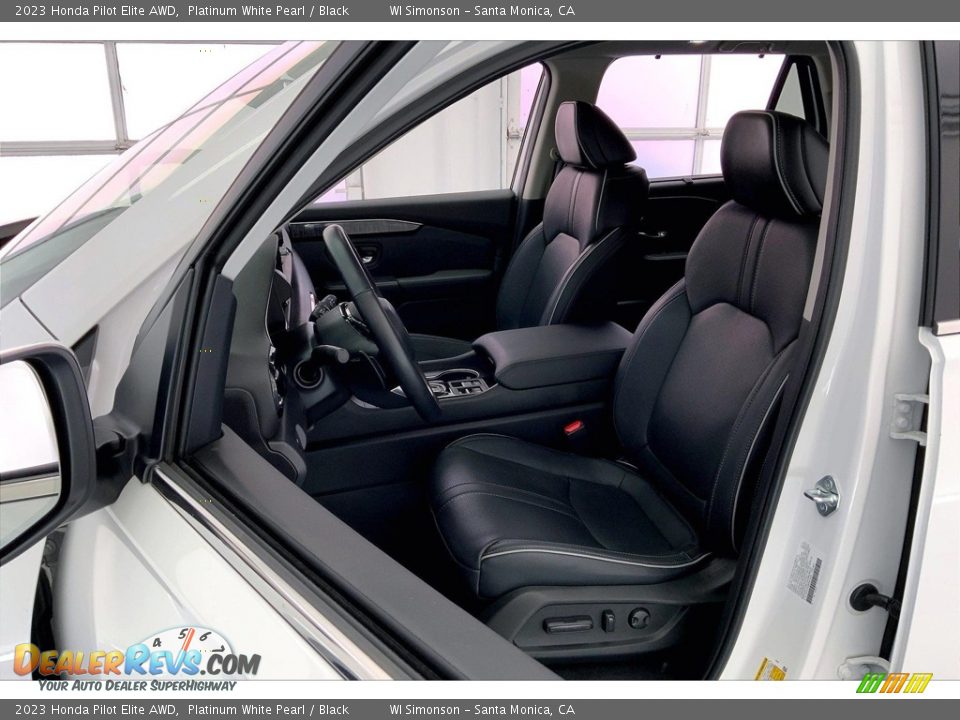 Front Seat of 2023 Honda Pilot Elite AWD Photo #18