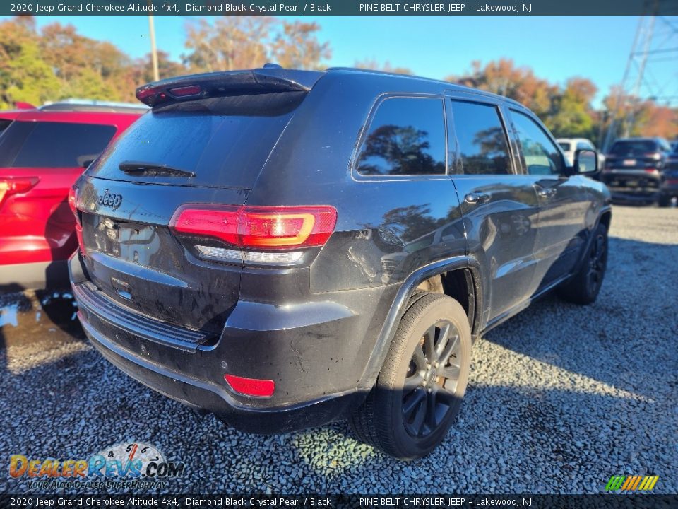 2020 Jeep Grand Cherokee Altitude 4x4 Diamond Black Crystal Pearl / Black Photo #3