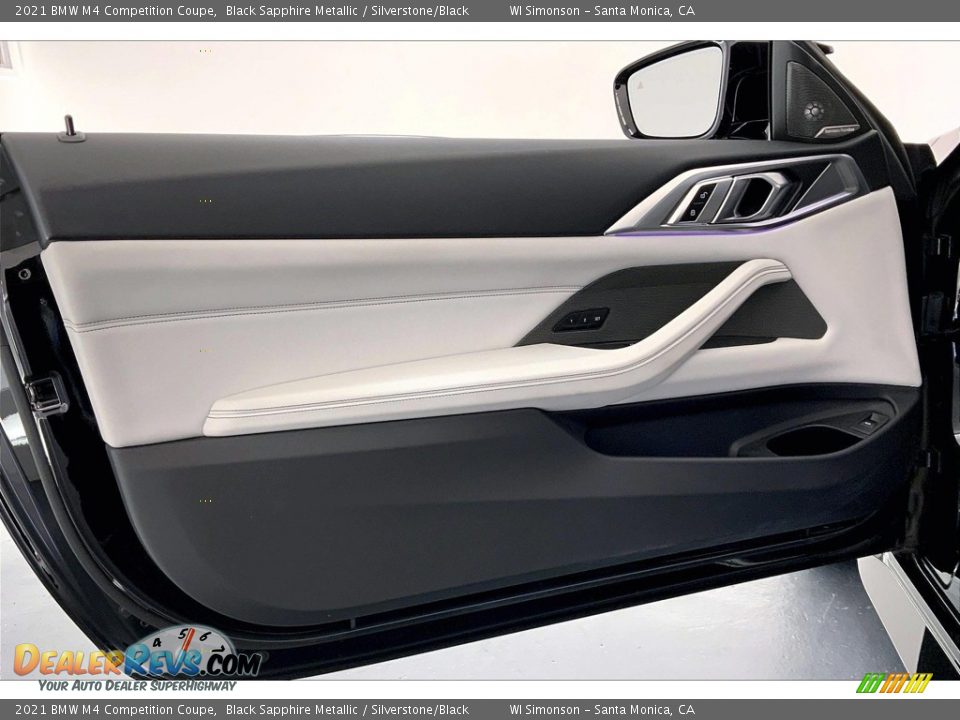 Door Panel of 2021 BMW M4 Competition Coupe Photo #25