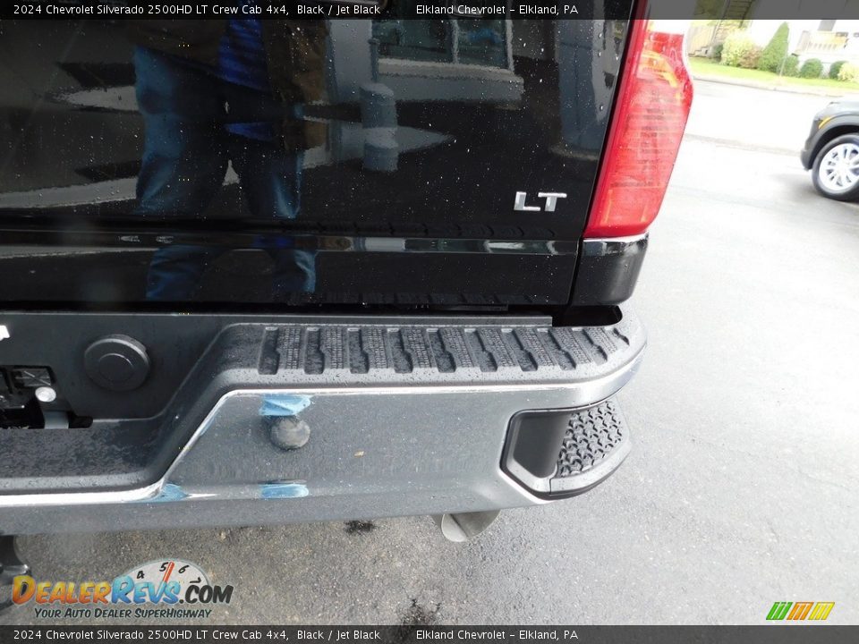 2024 Chevrolet Silverado 2500HD LT Crew Cab 4x4 Logo Photo #14