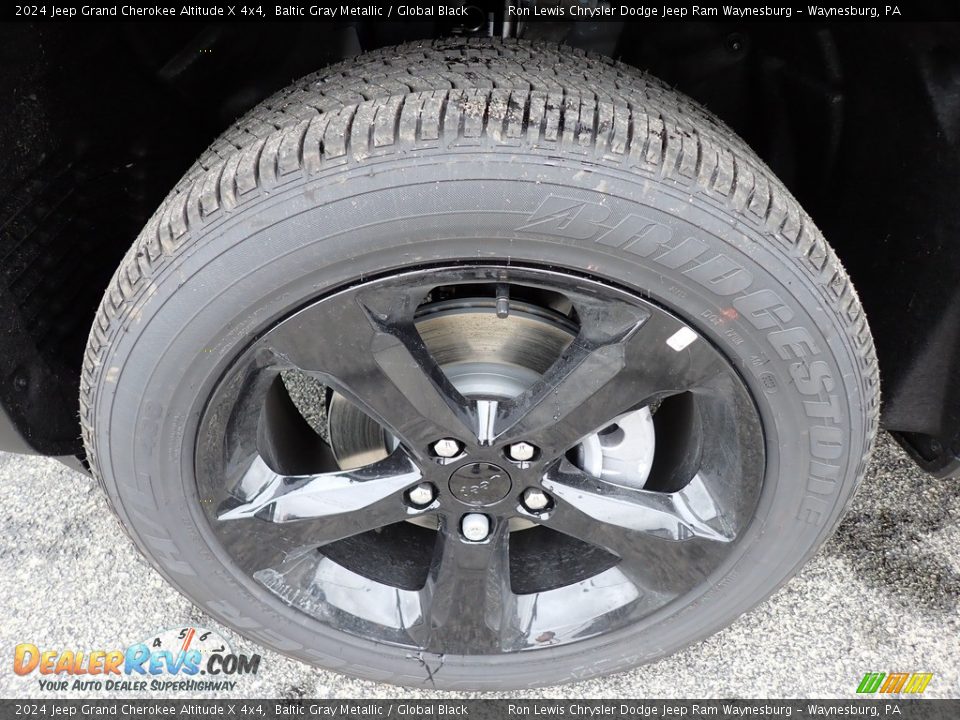 2024 Jeep Grand Cherokee Altitude X 4x4 Baltic Gray Metallic / Global Black Photo #10