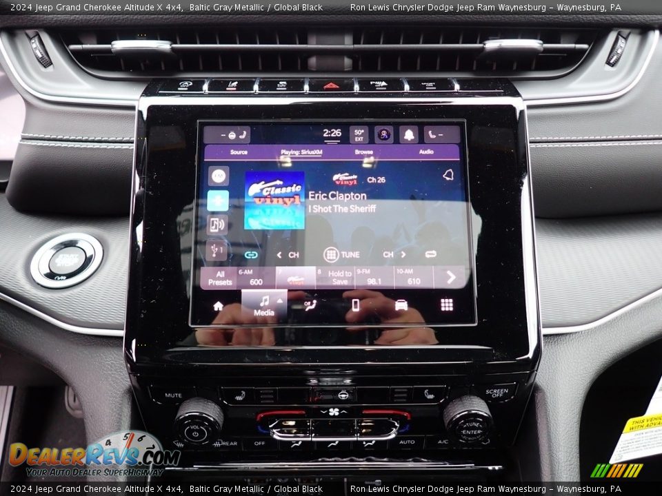 Controls of 2024 Jeep Grand Cherokee Altitude X 4x4 Photo #20