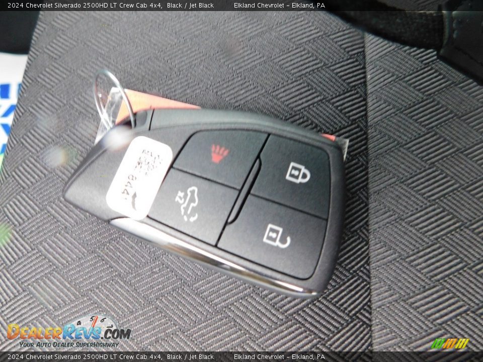 Keys of 2024 Chevrolet Silverado 2500HD LT Crew Cab 4x4 Photo #29