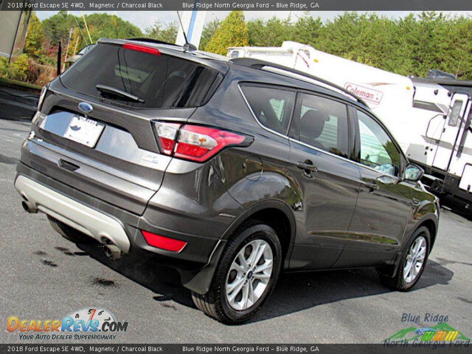 2018 Ford Escape SE 4WD Magnetic / Charcoal Black Photo #26