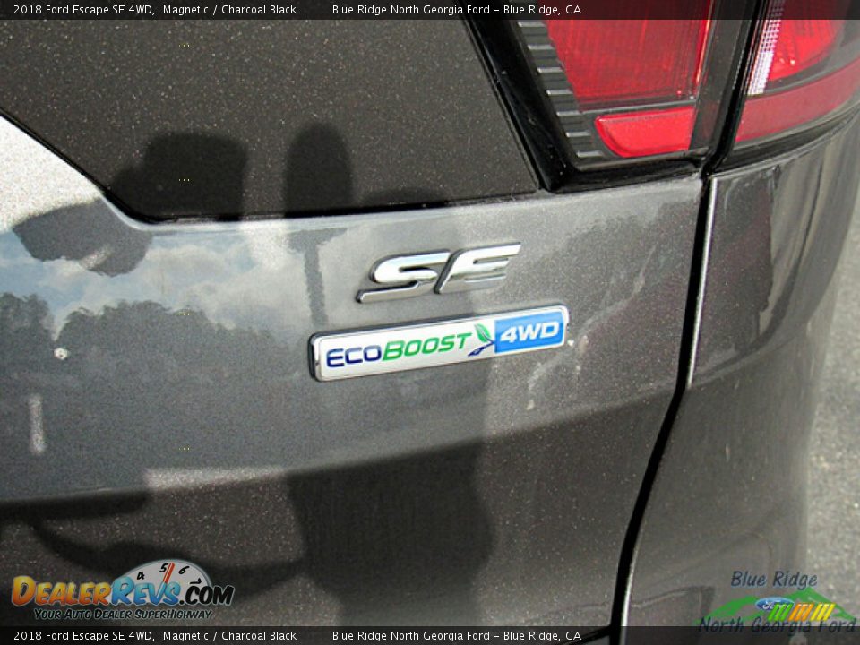 2018 Ford Escape SE 4WD Magnetic / Charcoal Black Photo #28