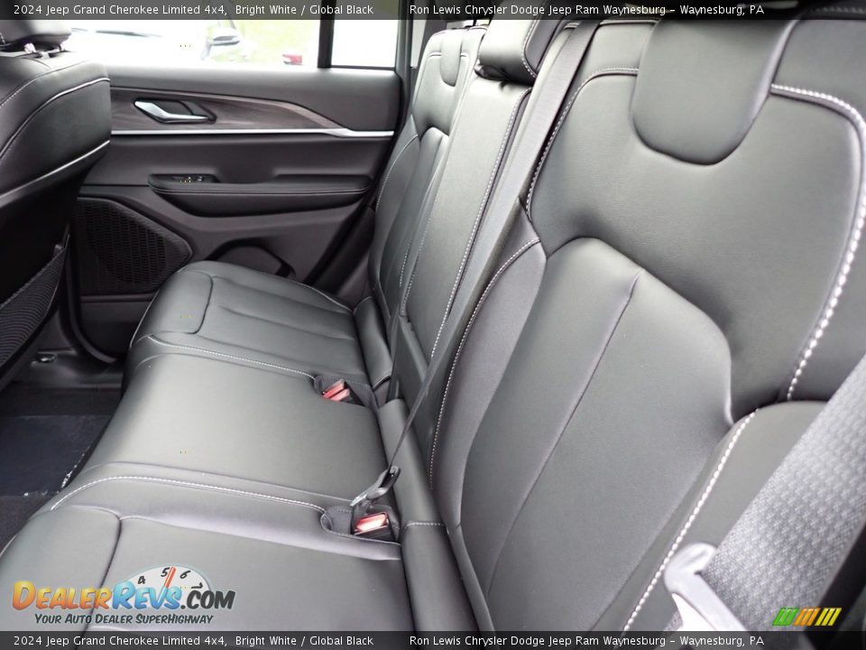 Rear Seat of 2024 Jeep Grand Cherokee Limited 4x4 Photo #12