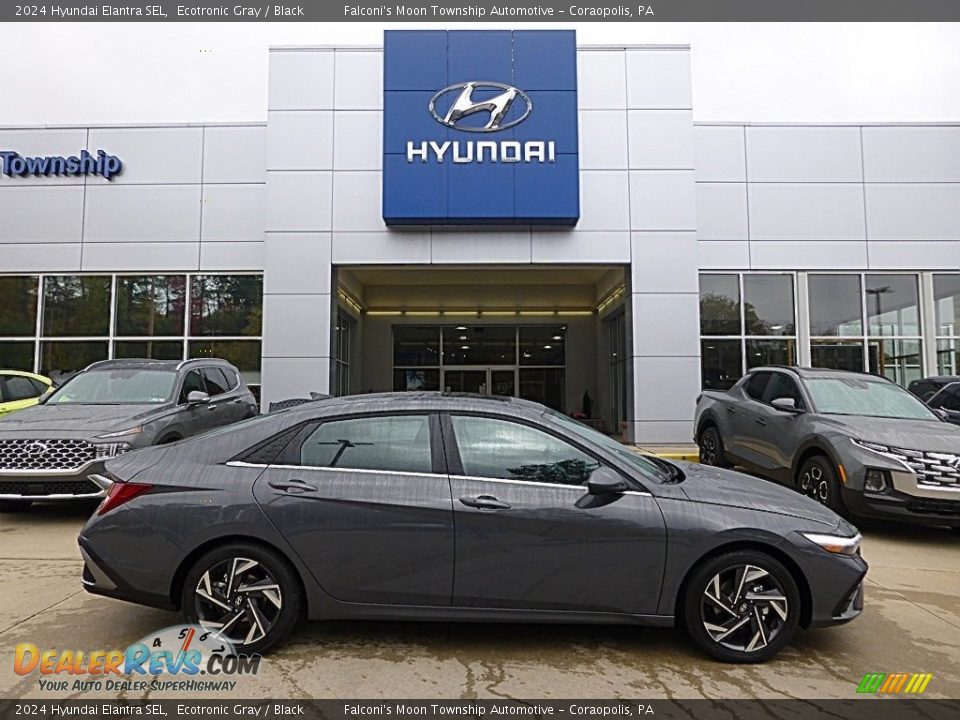 2024 Hyundai Elantra SEL Ecotronic Gray / Black Photo #1