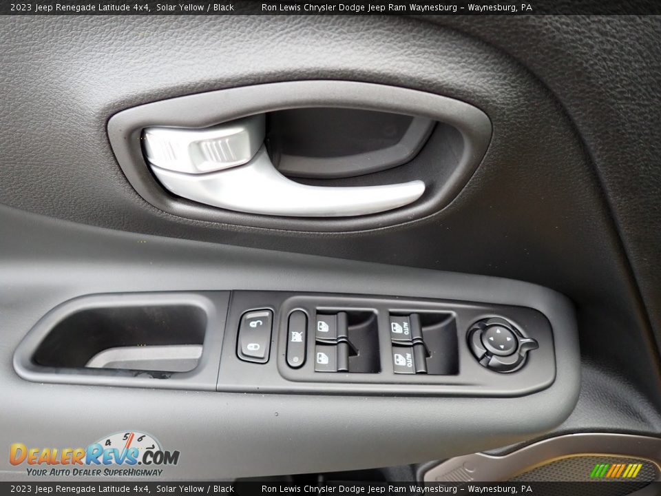 Door Panel of 2023 Jeep Renegade Latitude 4x4 Photo #14