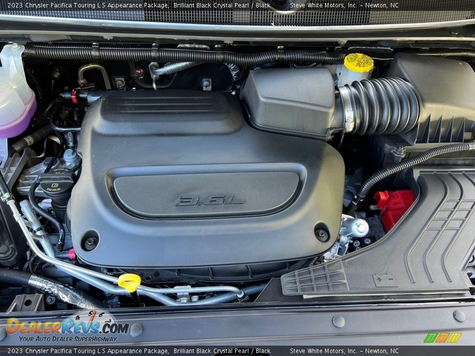 2023 Chrysler Pacifica Touring L S Appearance Package 3.6 Liter DOHC 24-Valve VVT Pentastar V6 Engine Photo #9