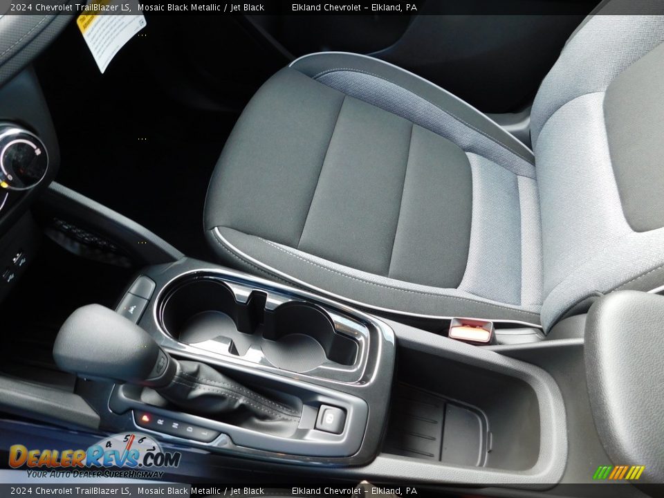 2024 Chevrolet TrailBlazer LS Shifter Photo #33