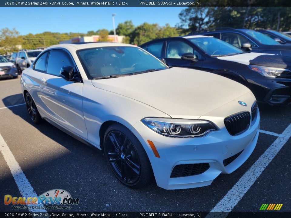 Front 3/4 View of 2020 BMW 2 Series 240i xDrive Coupe Photo #3