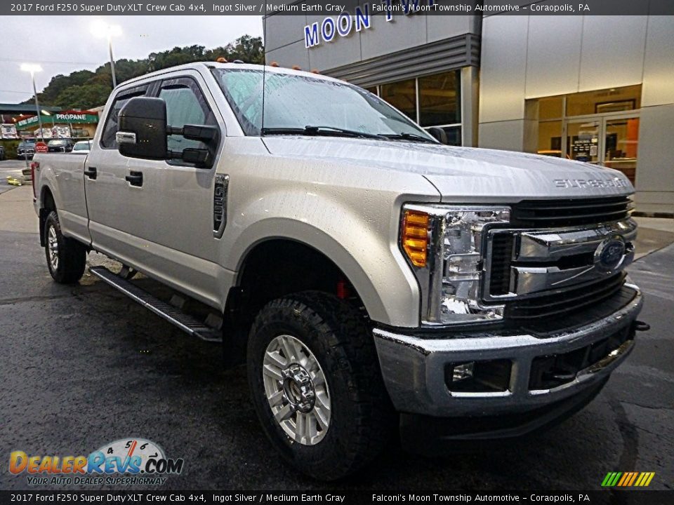 2017 Ford F250 Super Duty XLT Crew Cab 4x4 Ingot Silver / Medium Earth Gray Photo #9