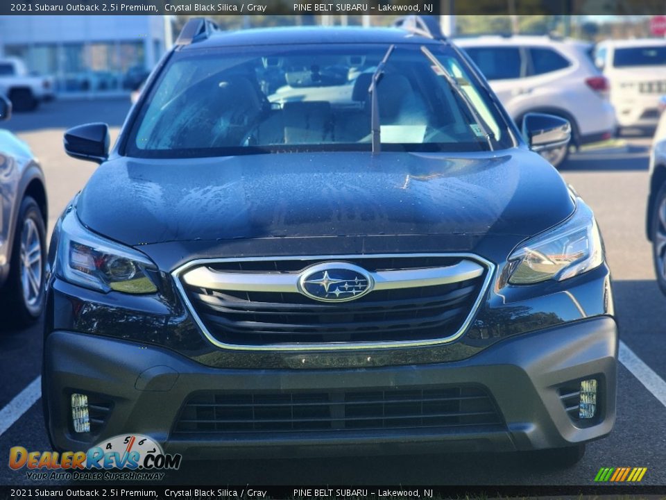 2021 Subaru Outback 2.5i Premium Crystal Black Silica / Gray Photo #2