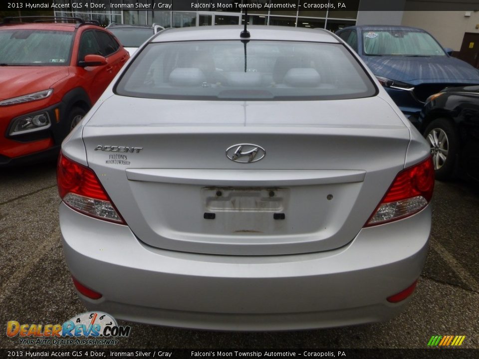 2013 Hyundai Accent GLS 4 Door Ironman Silver / Gray Photo #3