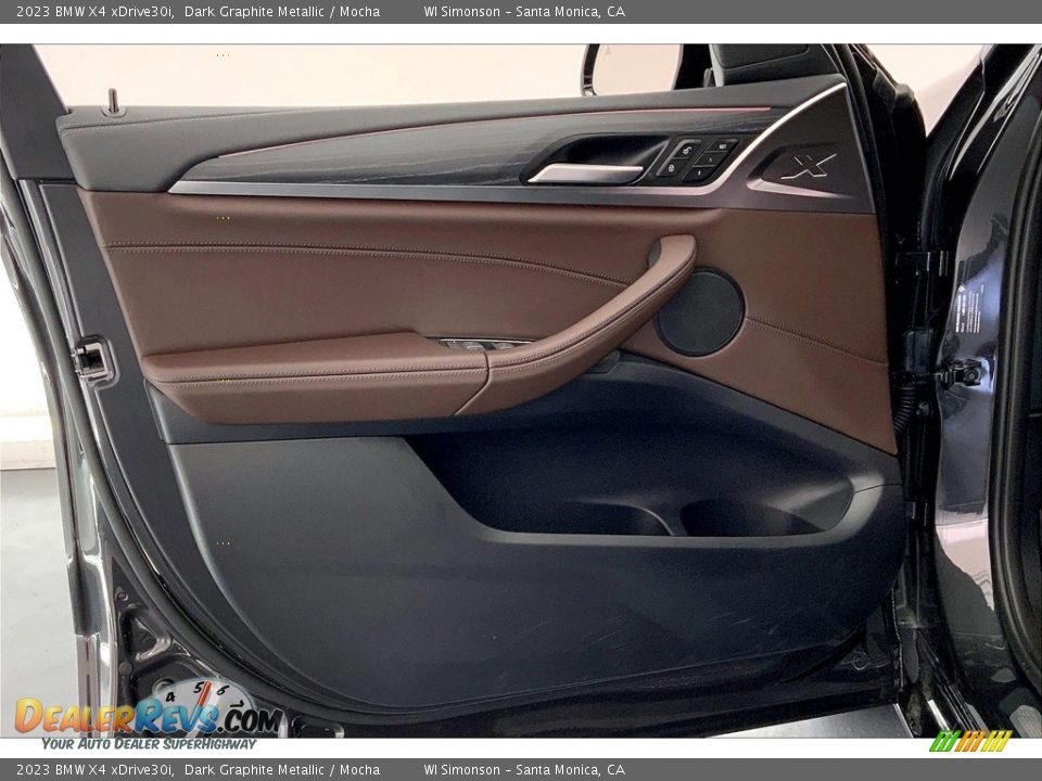 Door Panel of 2023 BMW X4 xDrive30i Photo #25