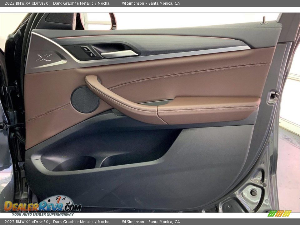 Door Panel of 2023 BMW X4 xDrive30i Photo #26