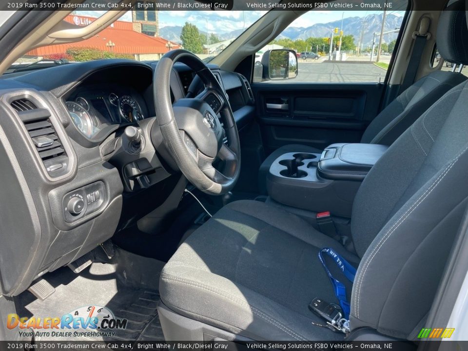 2019 Ram 3500 Tradesman Crew Cab 4x4 Bright White / Black/Diesel Gray Photo #6