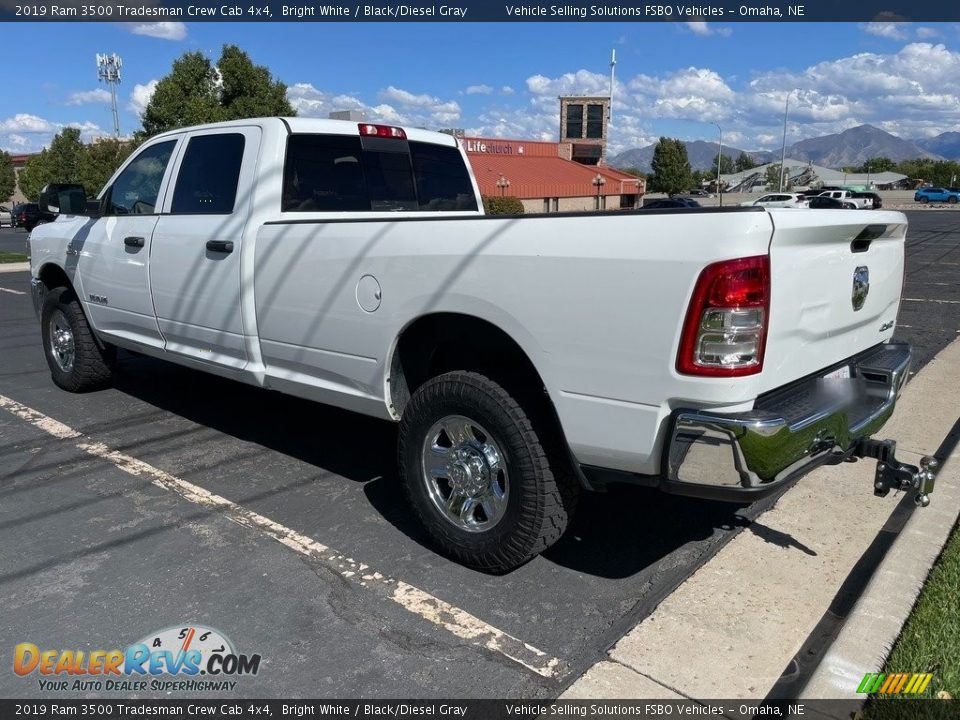 2019 Ram 3500 Tradesman Crew Cab 4x4 Bright White / Black/Diesel Gray Photo #18