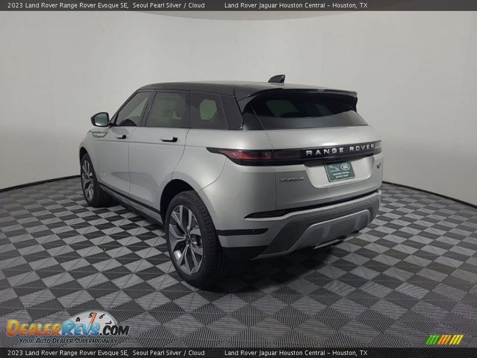 2023 Land Rover Range Rover Evoque SE Seoul Pearl Silver / Cloud Photo #10