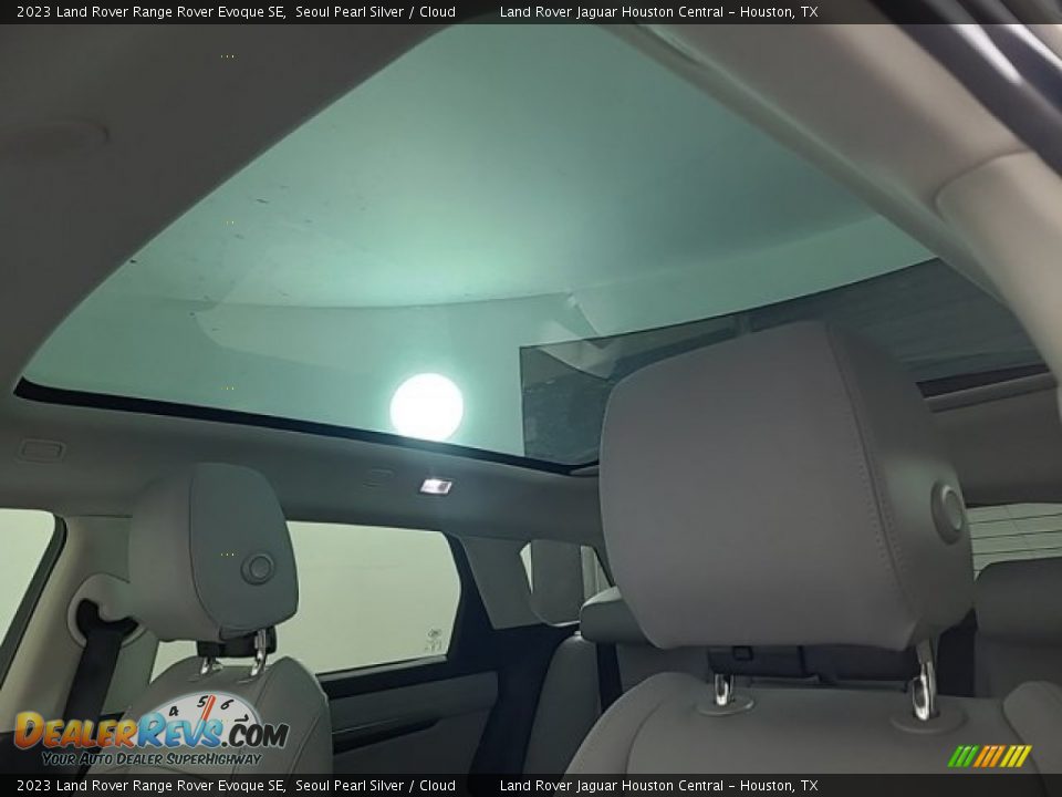 Sunroof of 2023 Land Rover Range Rover Evoque SE Photo #24