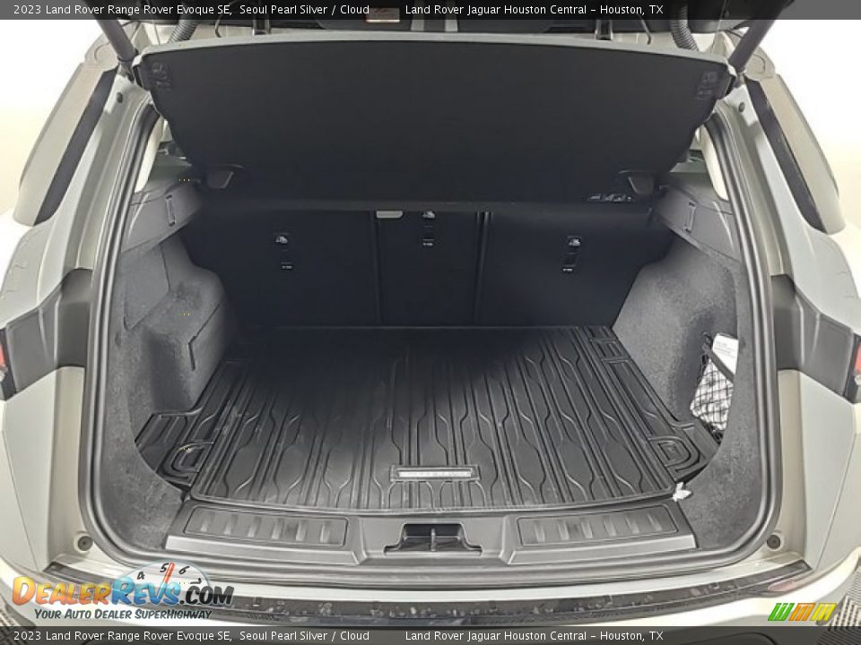 2023 Land Rover Range Rover Evoque SE Trunk Photo #25