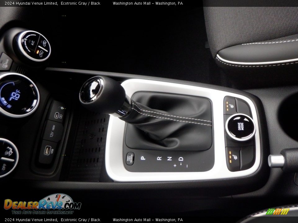 2024 Hyundai Venue Limited Ecotronic Gray / Black Photo #13