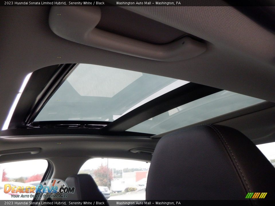 Sunroof of 2023 Hyundai Sonata Limited Hybrid Photo #8